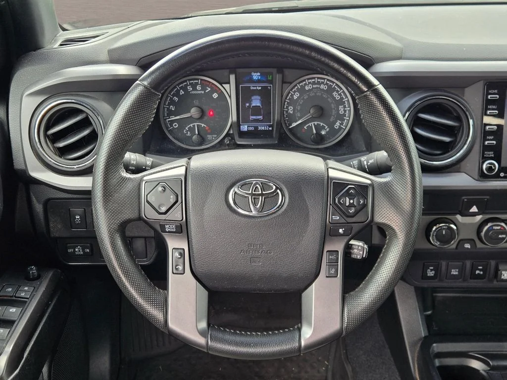 Used 2022  Toyota TRD Off-Road image 19