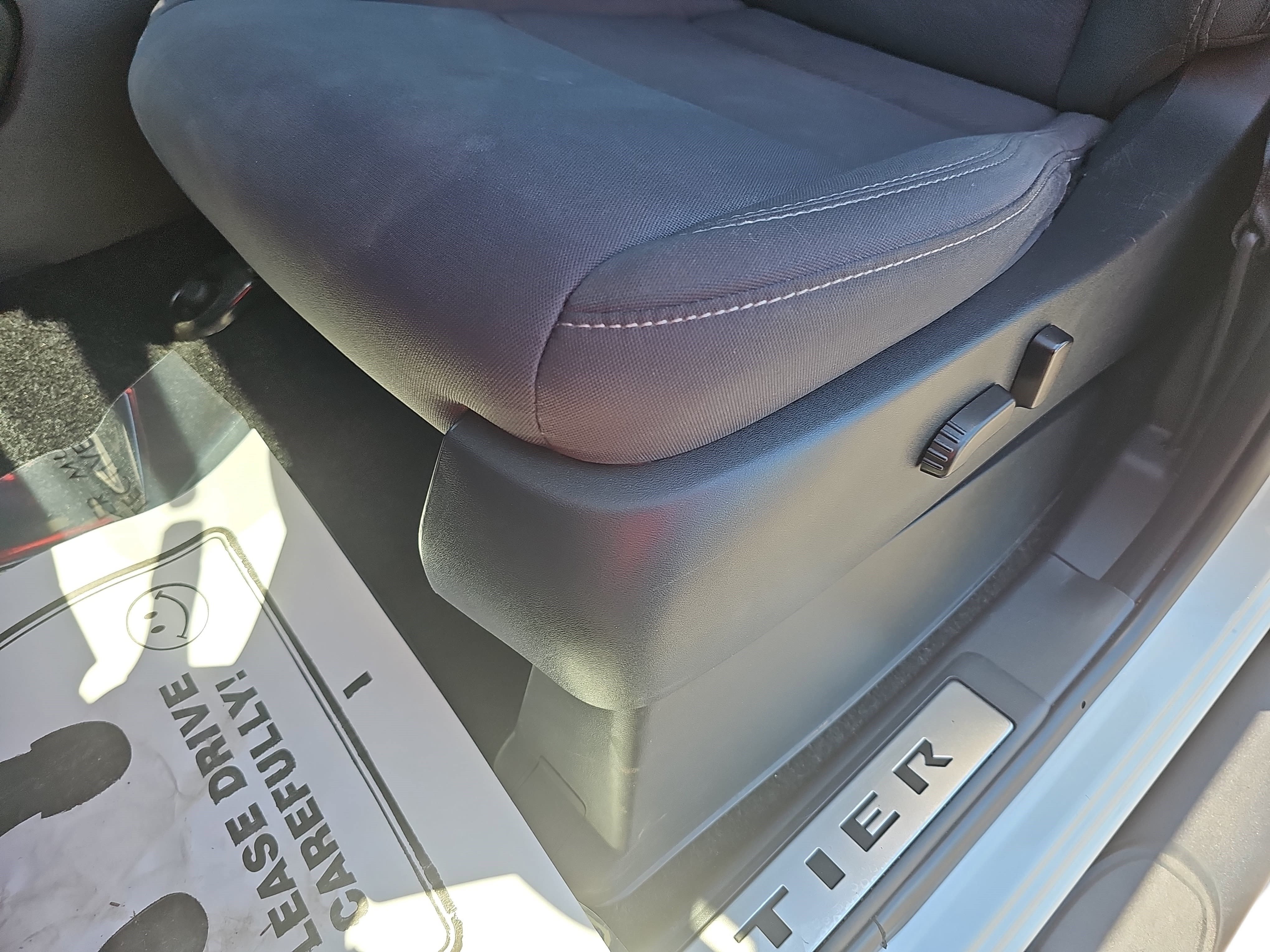 Used 2023 Glacier White Nissan SV image 23