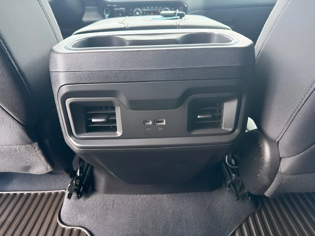 Used 2024 Summit White Chevrolet LT image 38