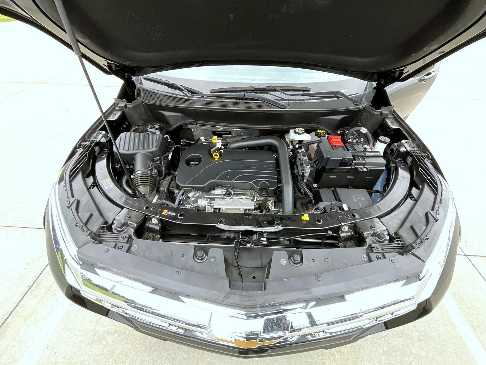 Used 2025 Black Chevrolet LT image 24