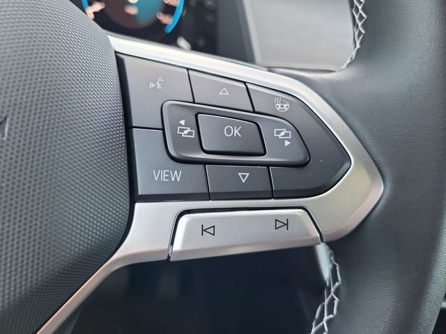 New 2026 Black Volkswagen 2.0T SE w/Technology image 23