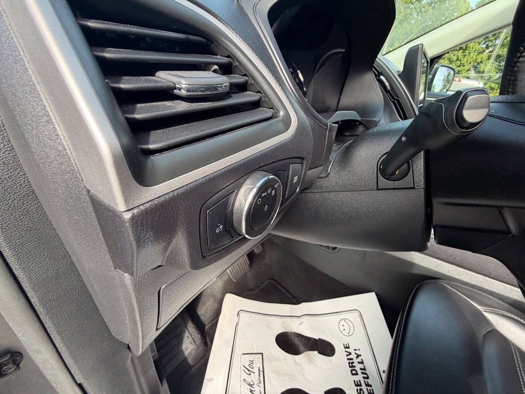 Used 2024 Gray Ford SEL image 16