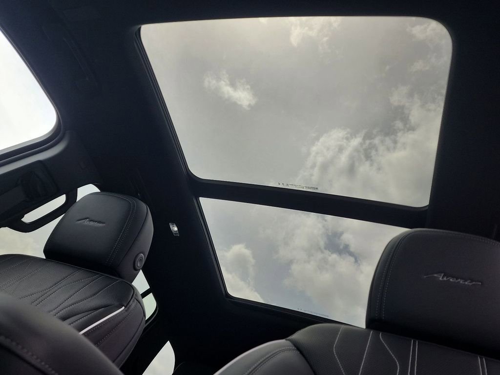 2026 Buick Enclave Avenir - Photo 20
