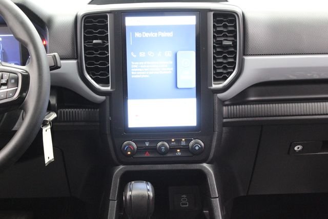 Used 2024 Oxford White Ford XL image 22