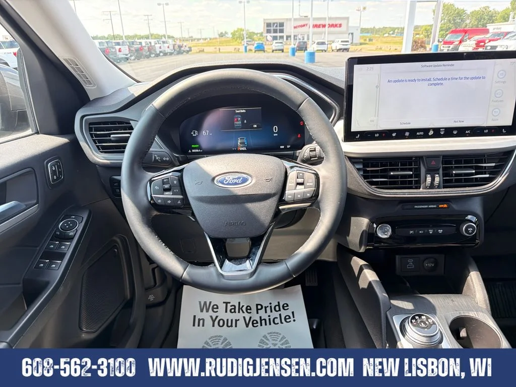 Used 2023 Gray Ford Platinum image 13