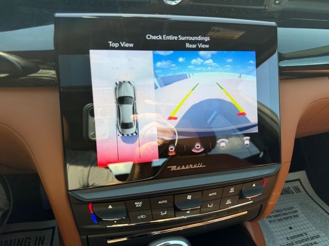 Used 2023  Maserati Modena Q4 image 21