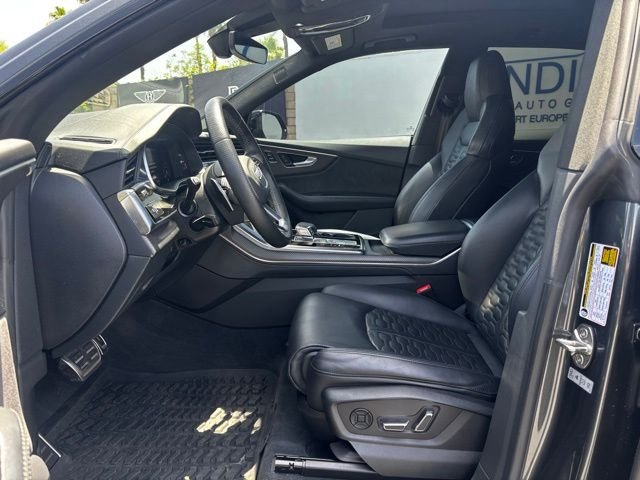 Used 2022  Audi 4.0T image 10