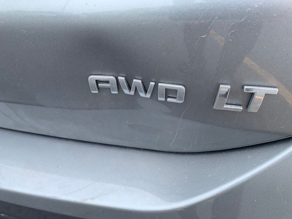 Used 2024 Sterling Gray Metallic Chevrolet LT image 4