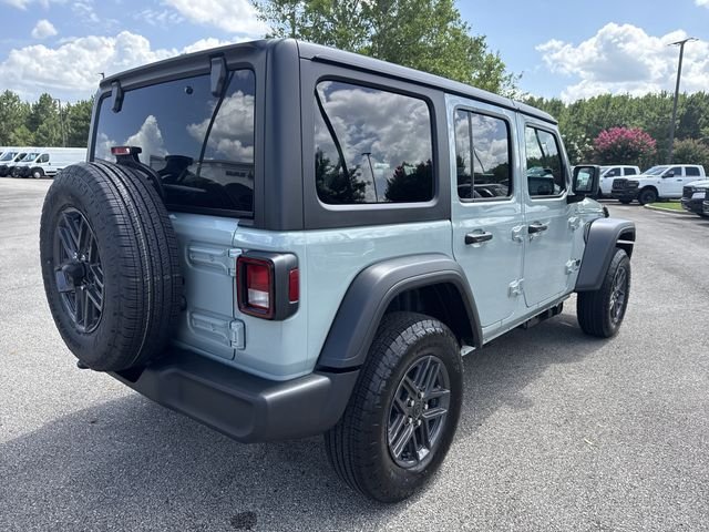 New 2026 White/off-white Jeep Sport S image 8