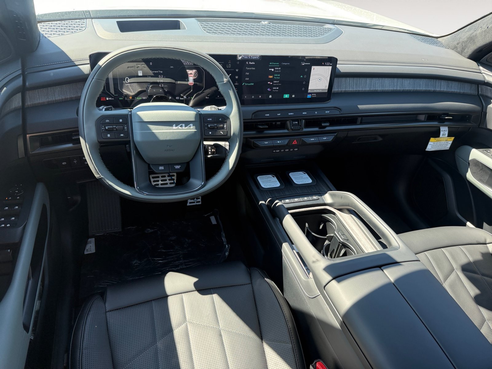 New 2027 Glacial White Pearl Kia X-Line SX-Prestige image 15