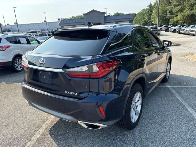 Used 2016  Lexus 350 image 4