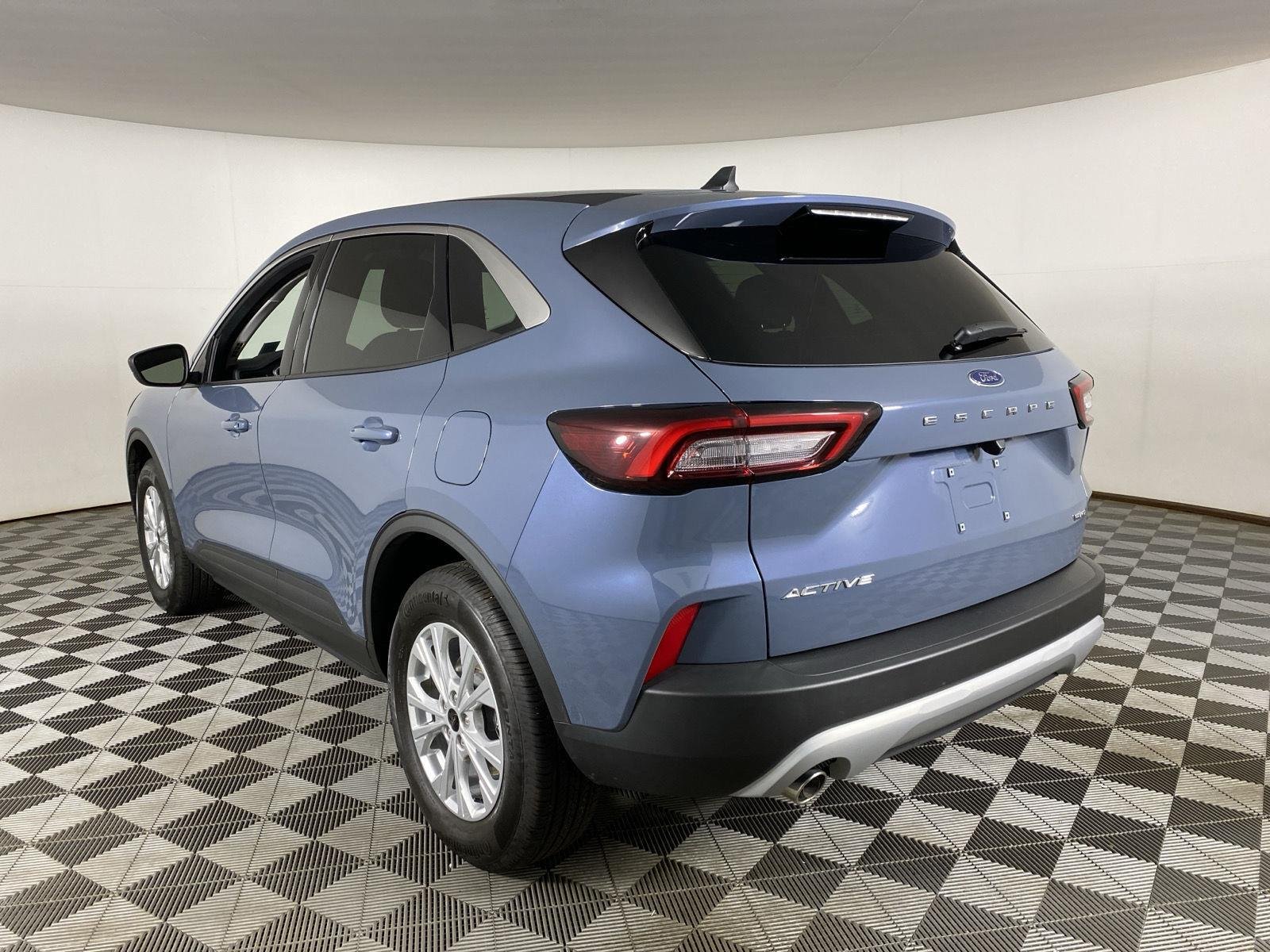 Used 2024 Vapor Blue Ford Active image 8