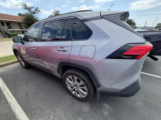 Used 2024 Silver Sky Metallic Toyota XLE Premium image 2