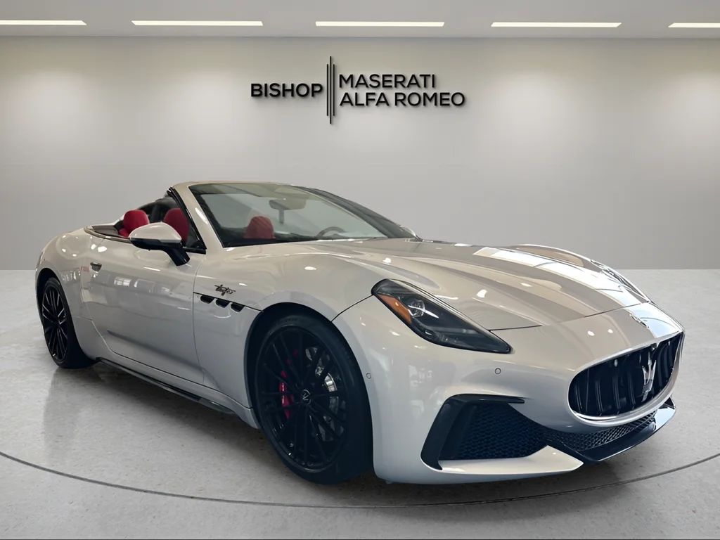 2026 Maserati GranCabrio Trofeo's photo