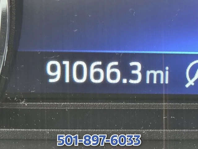 Used 2021 Red Ford XLT image 24