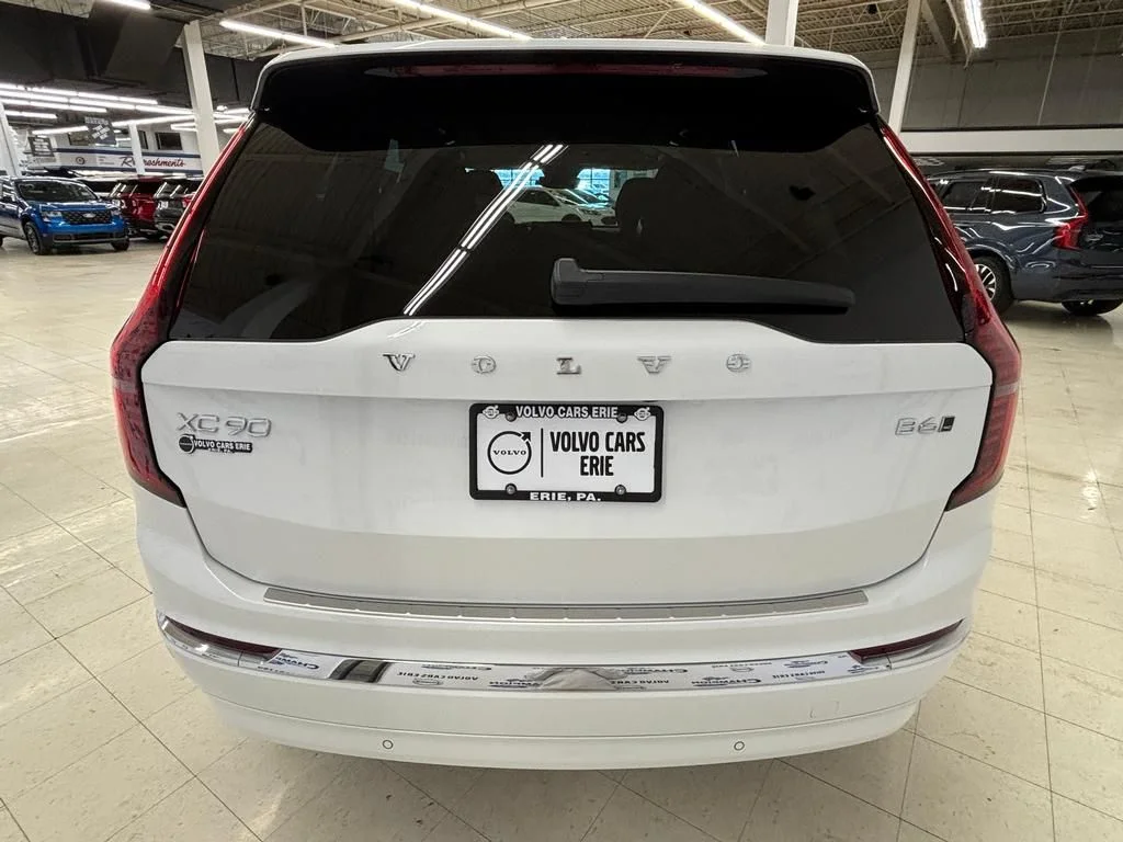 New 2026 Crystal White Volvo Ultra image 7