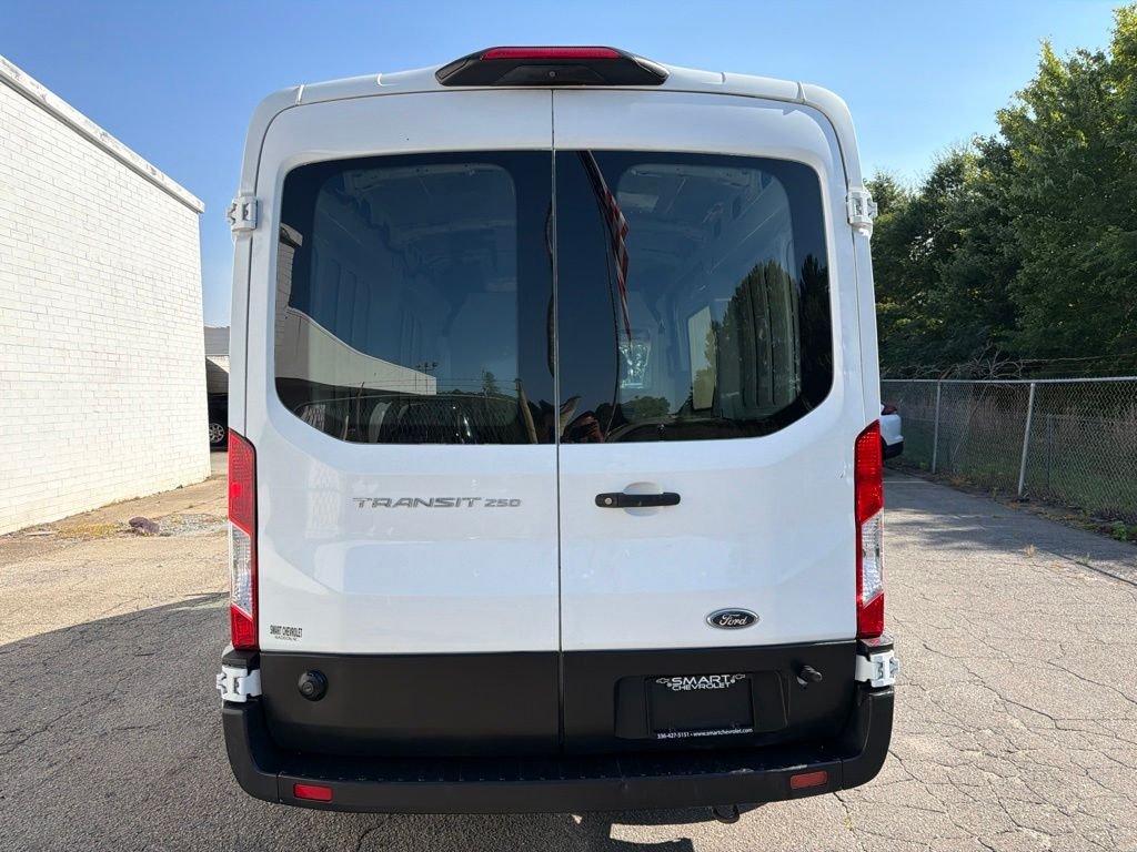 2020 Ford Transit Van Base - Photo 3