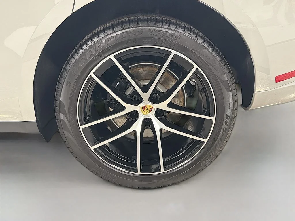 Certified Used 2025  Porsche  image 34