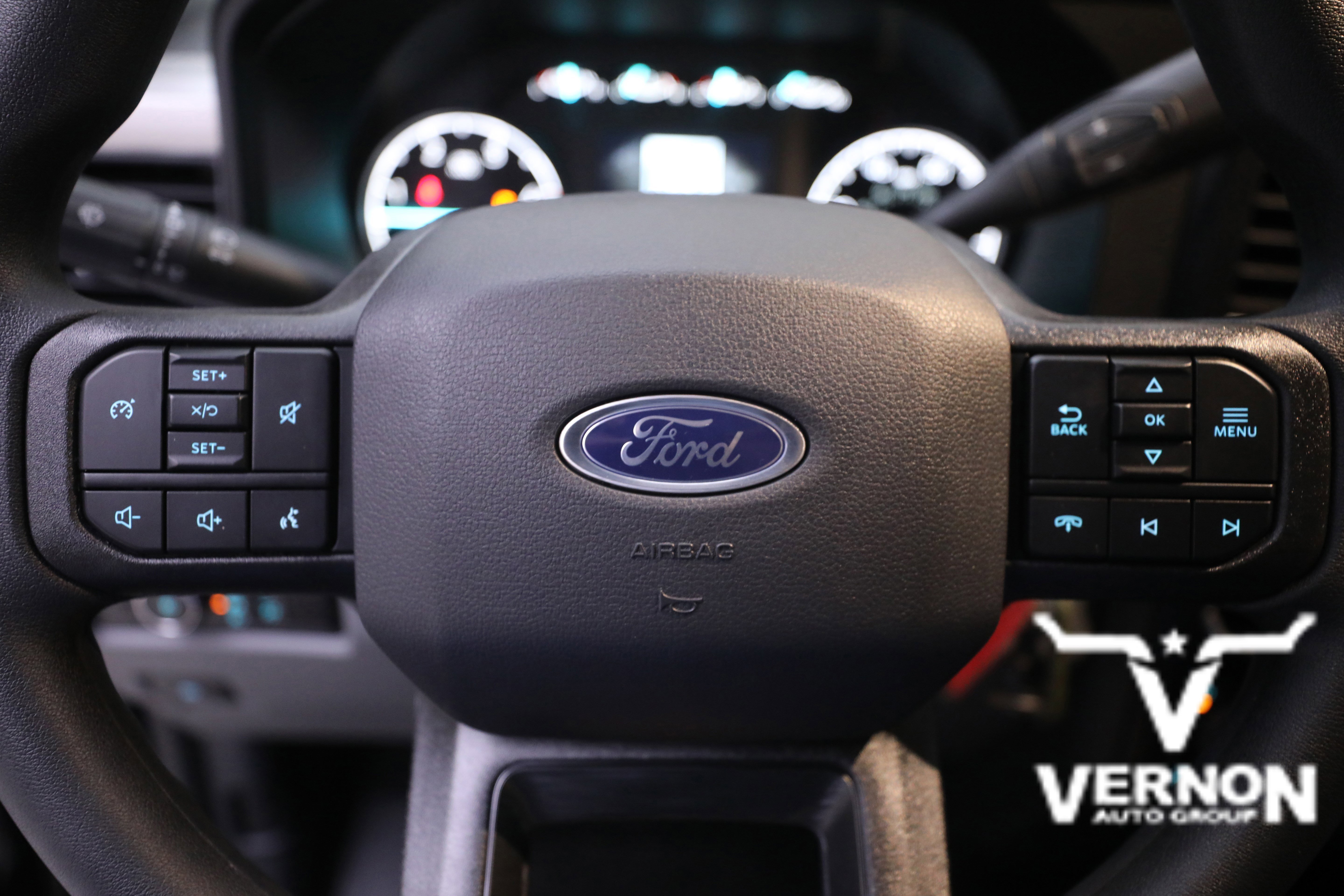 New 2026 Agate Black Metallic Ford  image 20