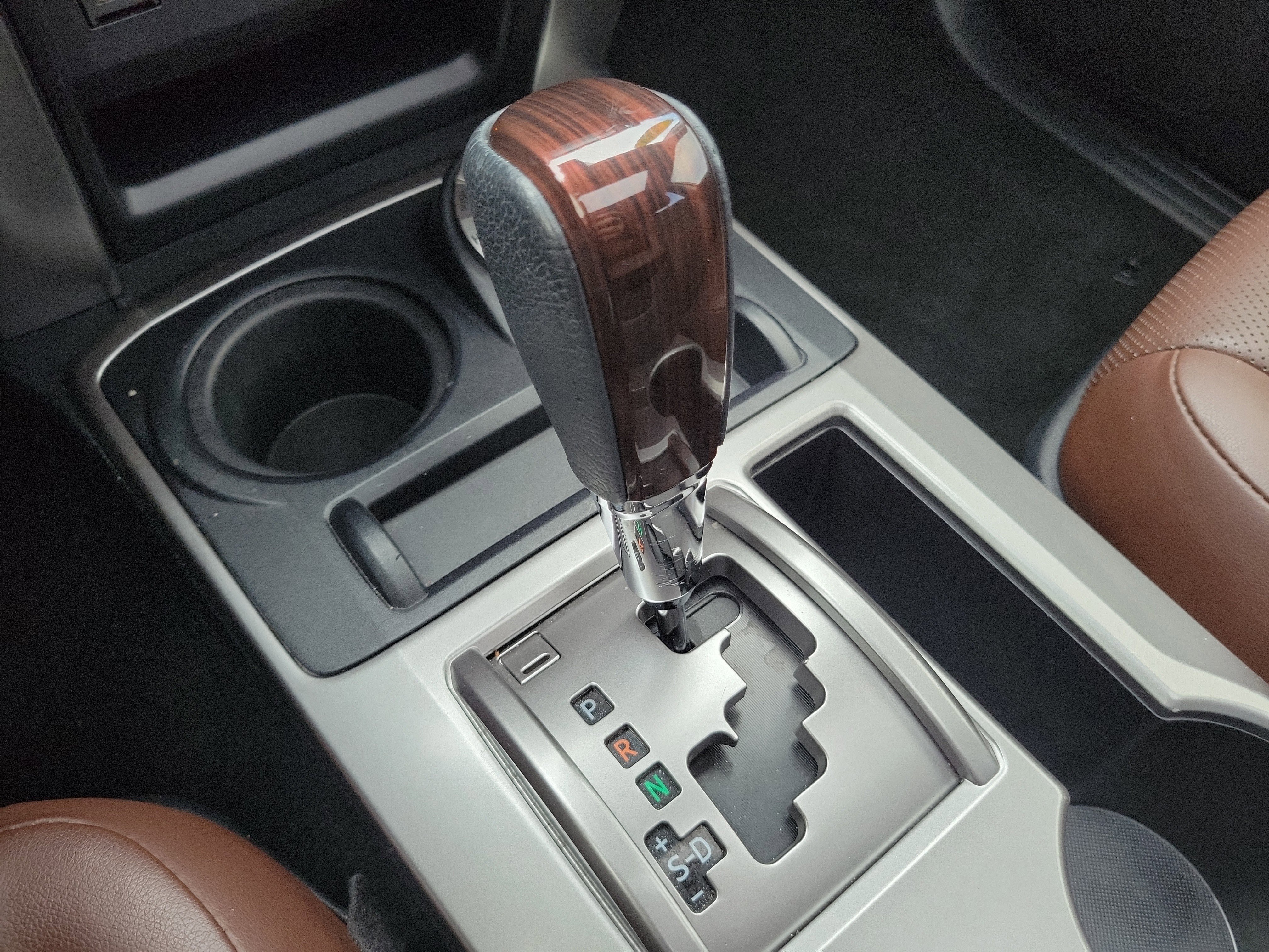 Used 2024 Pearl Toyota Limited image 29