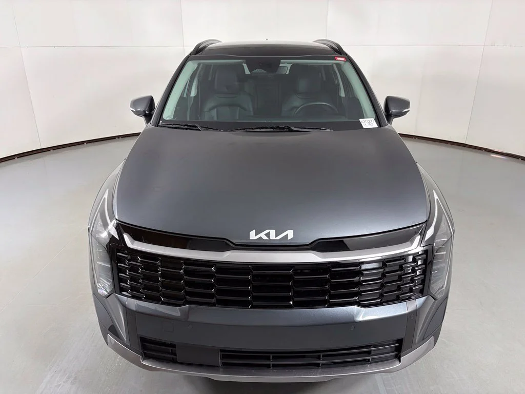 New 2027 Gravity Gray Kia EX image 3