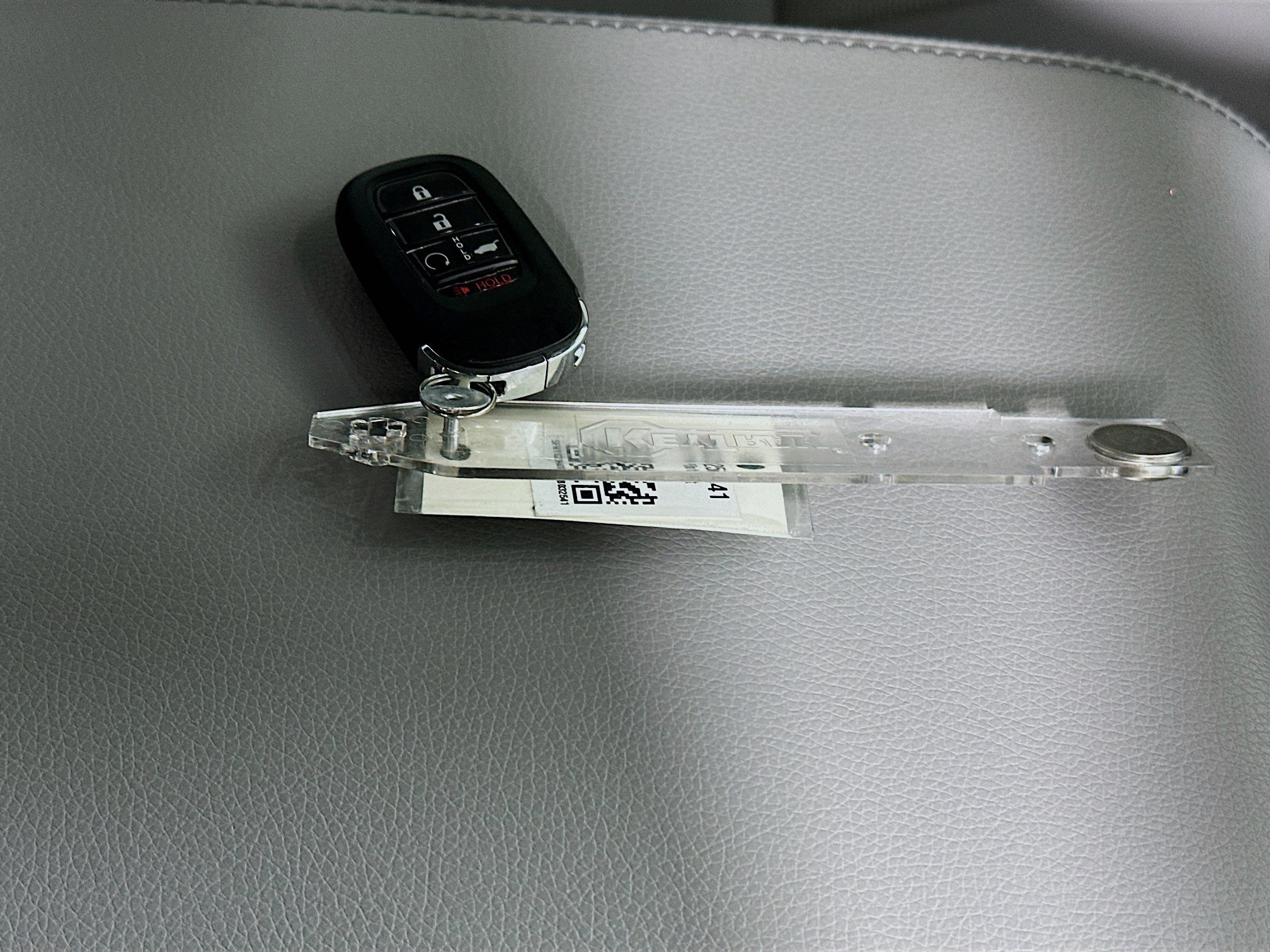 Used 2025 Silver Honda EX-L image 33