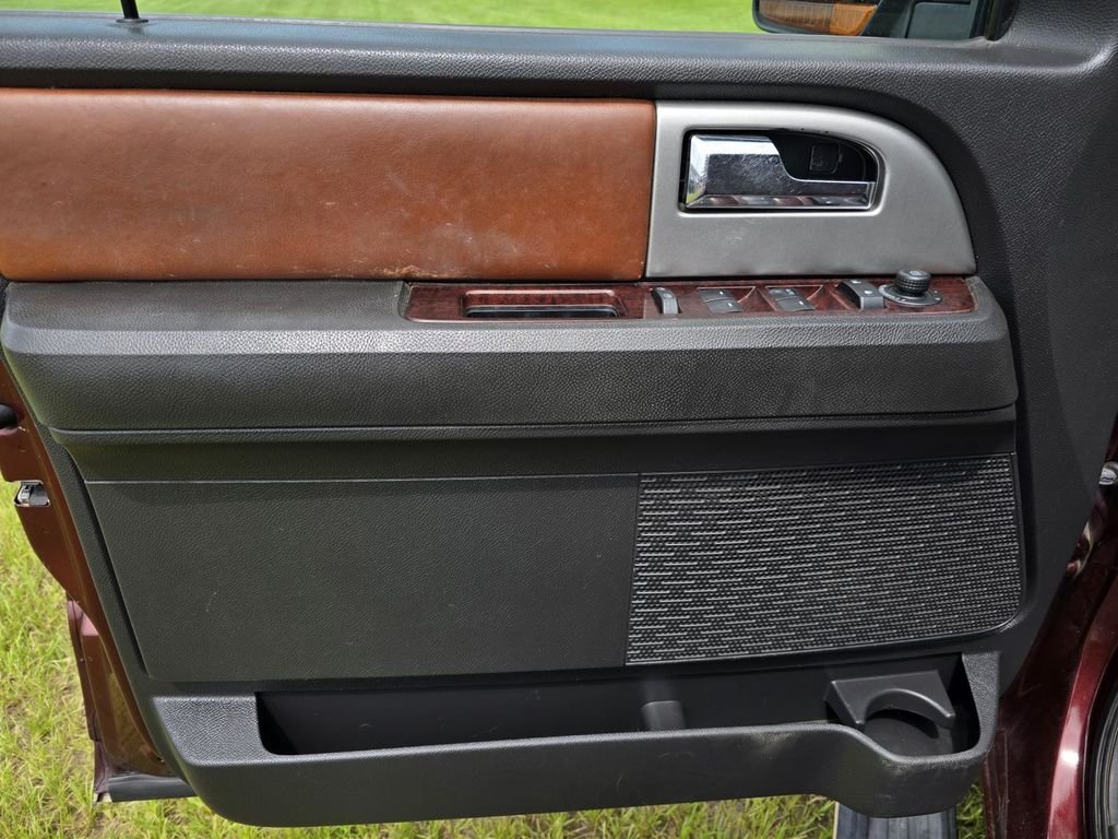 Used 2011 Royal Red Metallic Ford King Ranch image 10