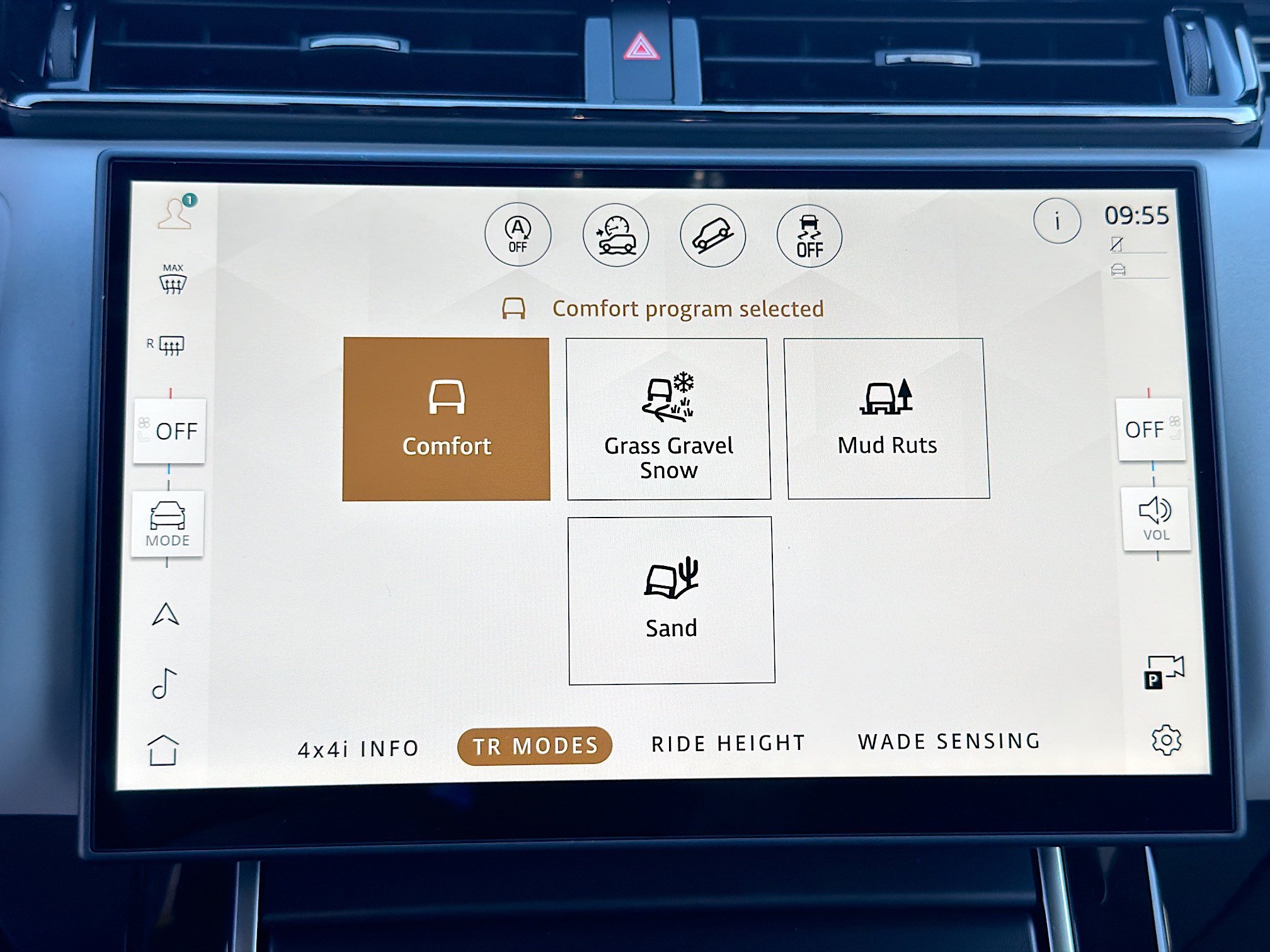 2026 Land Rover Range Rover Velar Dynamic SE - Photo 29
