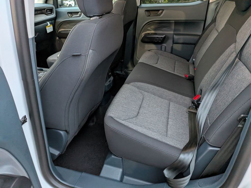 New 2026 Oxford White Ford XLT image 30