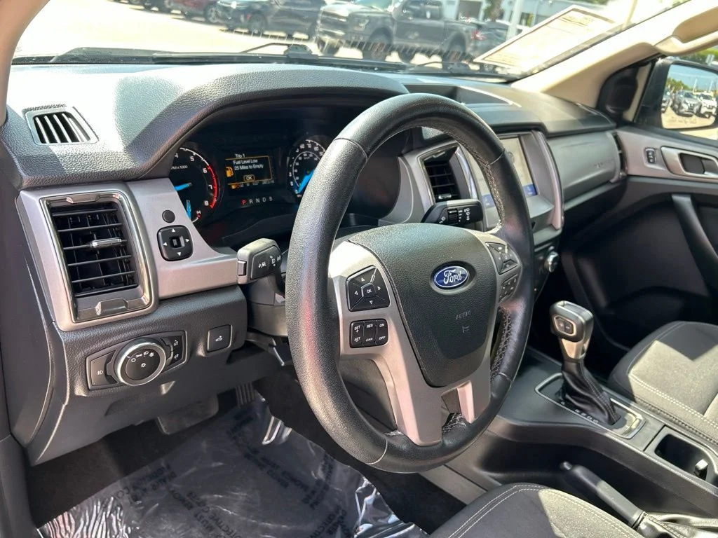 Used 2023 Gray Metallic Ford XLT image 16