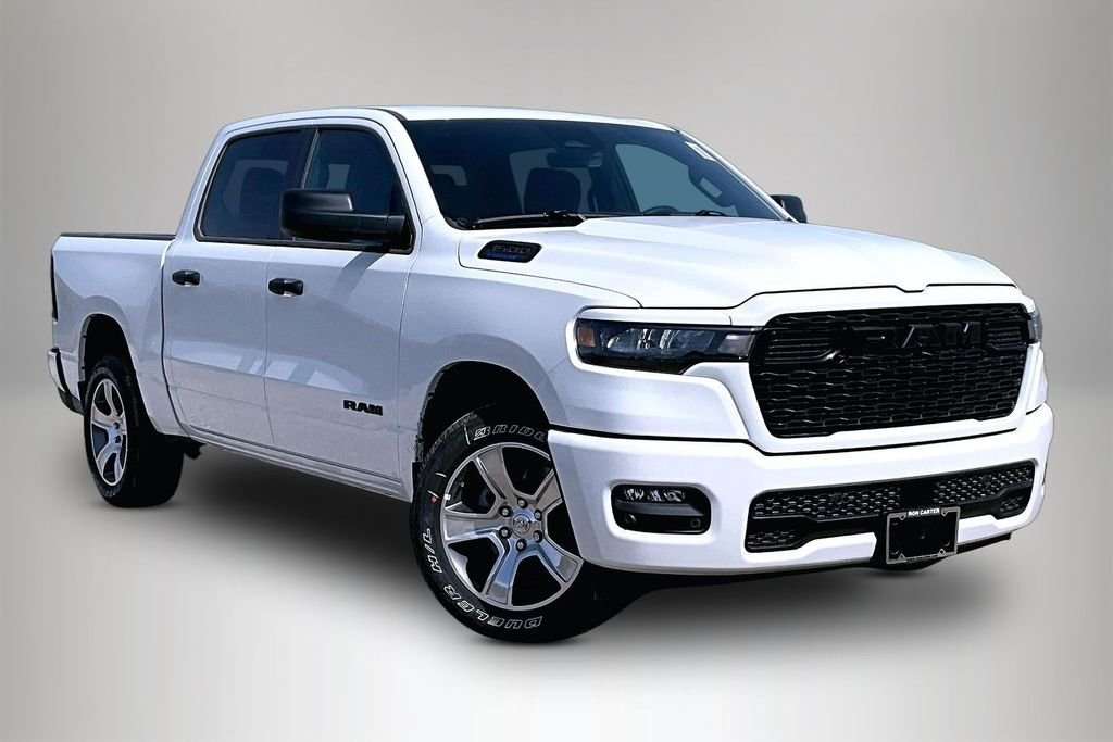 New 2026 Ram 1500 Express 4D Crew Cab