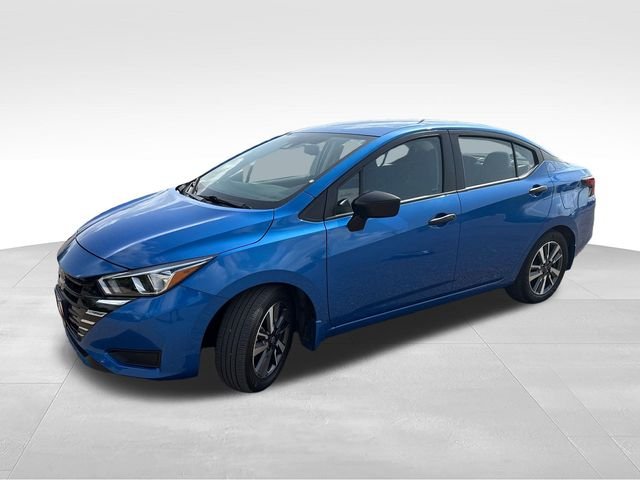 Used 2024 Blue Nissan 1.6 S image 4