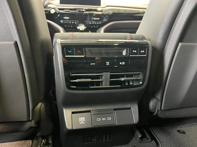 2026 Acura MDX A-Spec Package - Photo 27