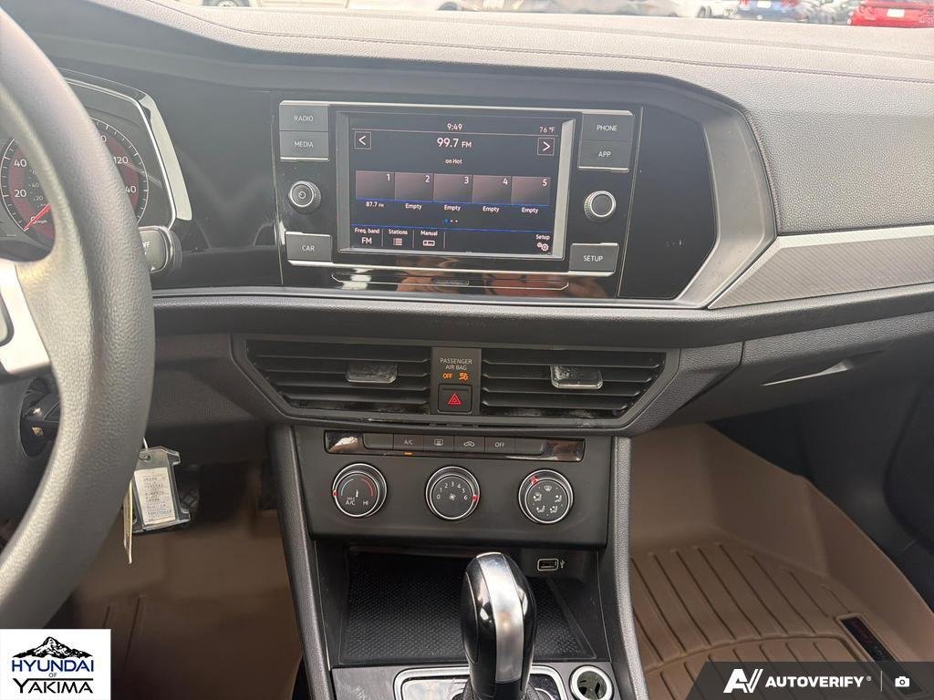 Used 2019 Blue Silk Metallic Volkswagen S image 19