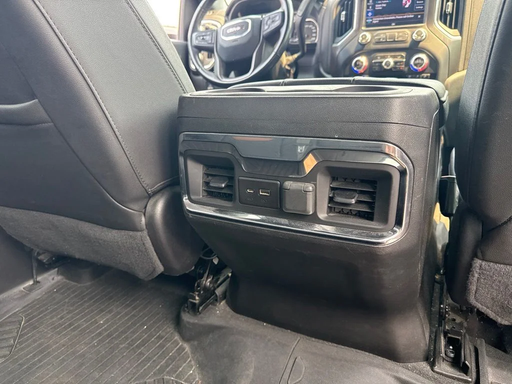 Used 2022 Onyx Black GMC AT4 image 31