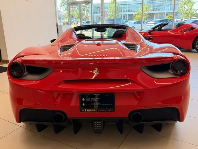 Used 2018 Rosso Corsa Ferrari Base image 13