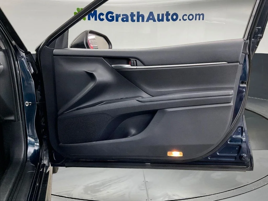 Used 2019 Blue Toyota SE image 28
