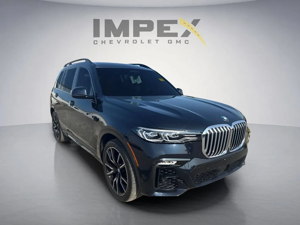 Used 2019  BMW xDrive50i image 7