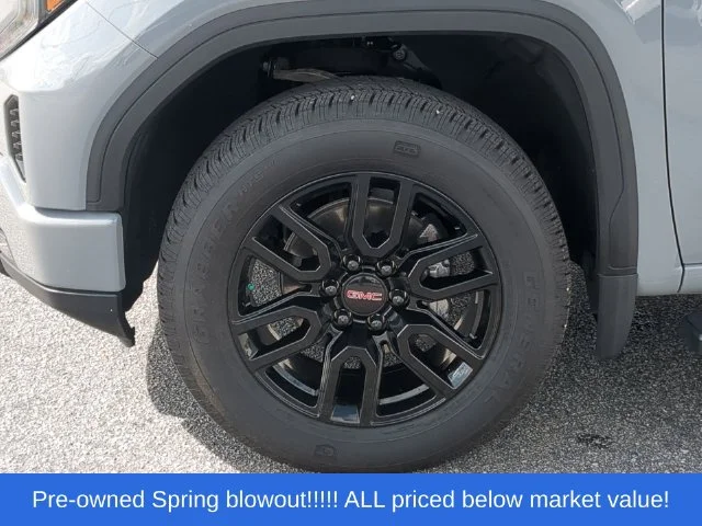 Used 2024 Gray GMC Elevation image 18
