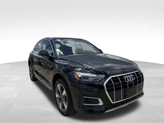 Used 2023 Black Audi 40 Premium Plus image 5