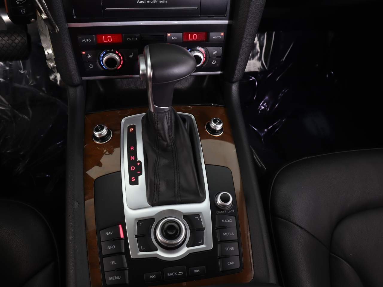 Used 2013 Graphite Gray Metallic Audi 3.0T quattro Premium Plus image 9