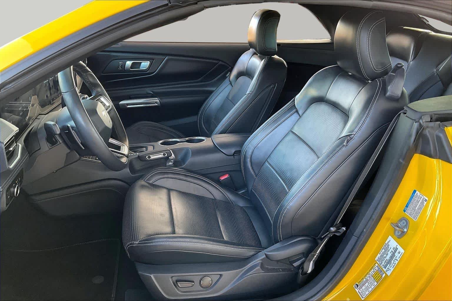 Used 2024 Yellow Splash Metallic Tri-coat Ford GT Premium image 6