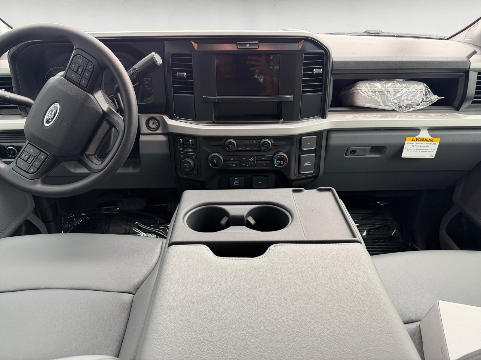 New 2026 Oxford White Ford XL image 14