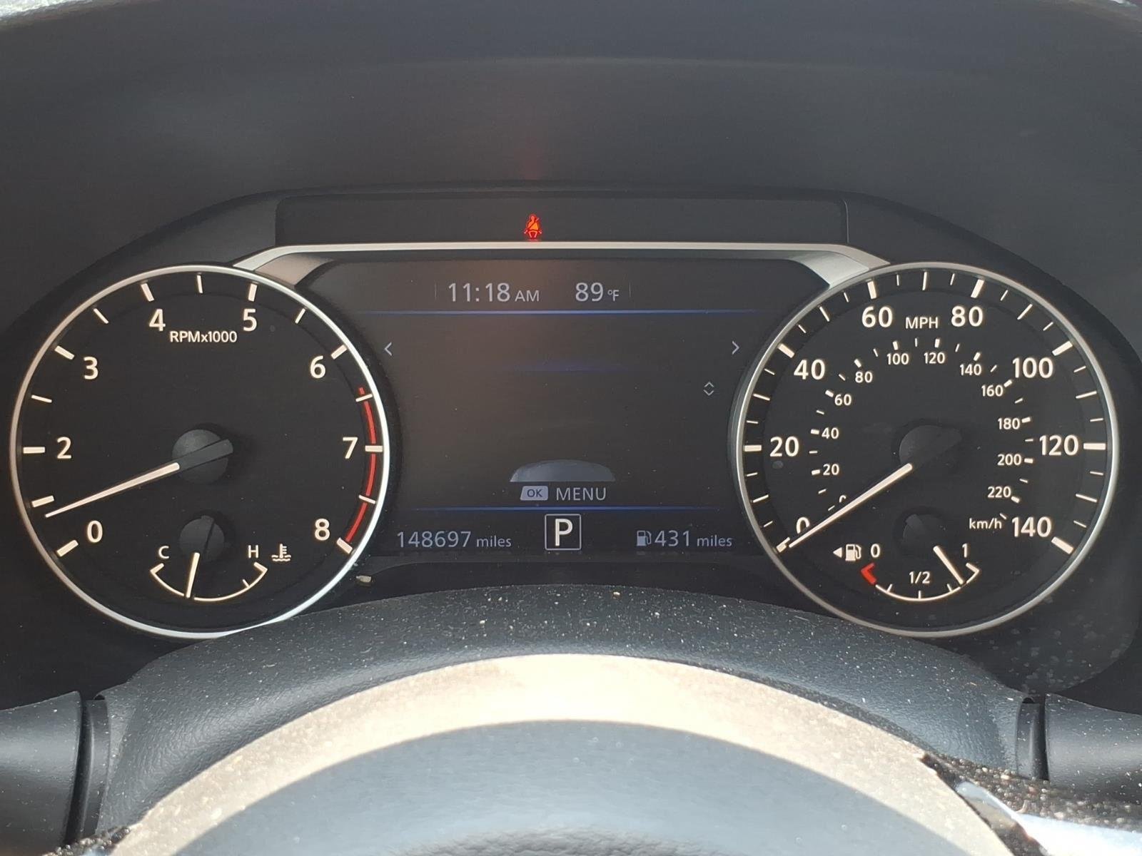 Used 2019 Super Black Nissan 2.5 SV image 14