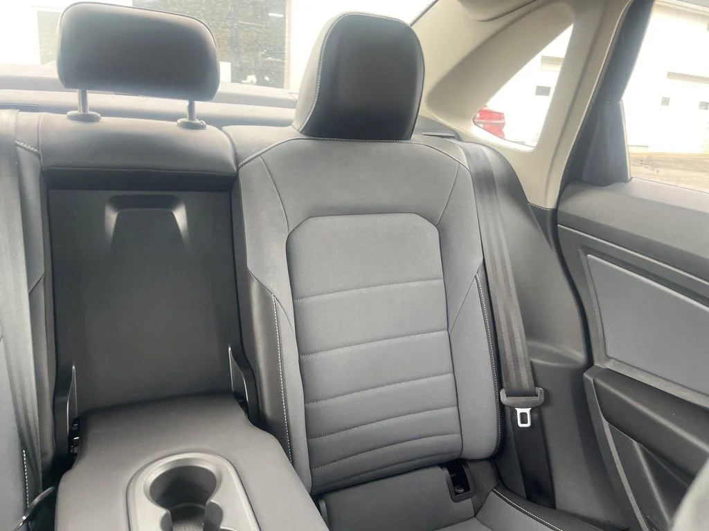 New 2026 Black Volkswagen 1.5T SE image 15