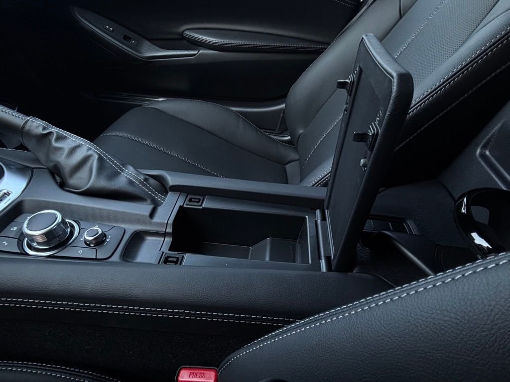 2025 Mazda MX-5 Miata Grand Touring - Photo 21