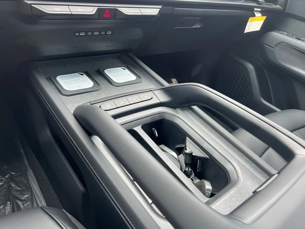 New 2027 Brown Kia X-Line EX image 25