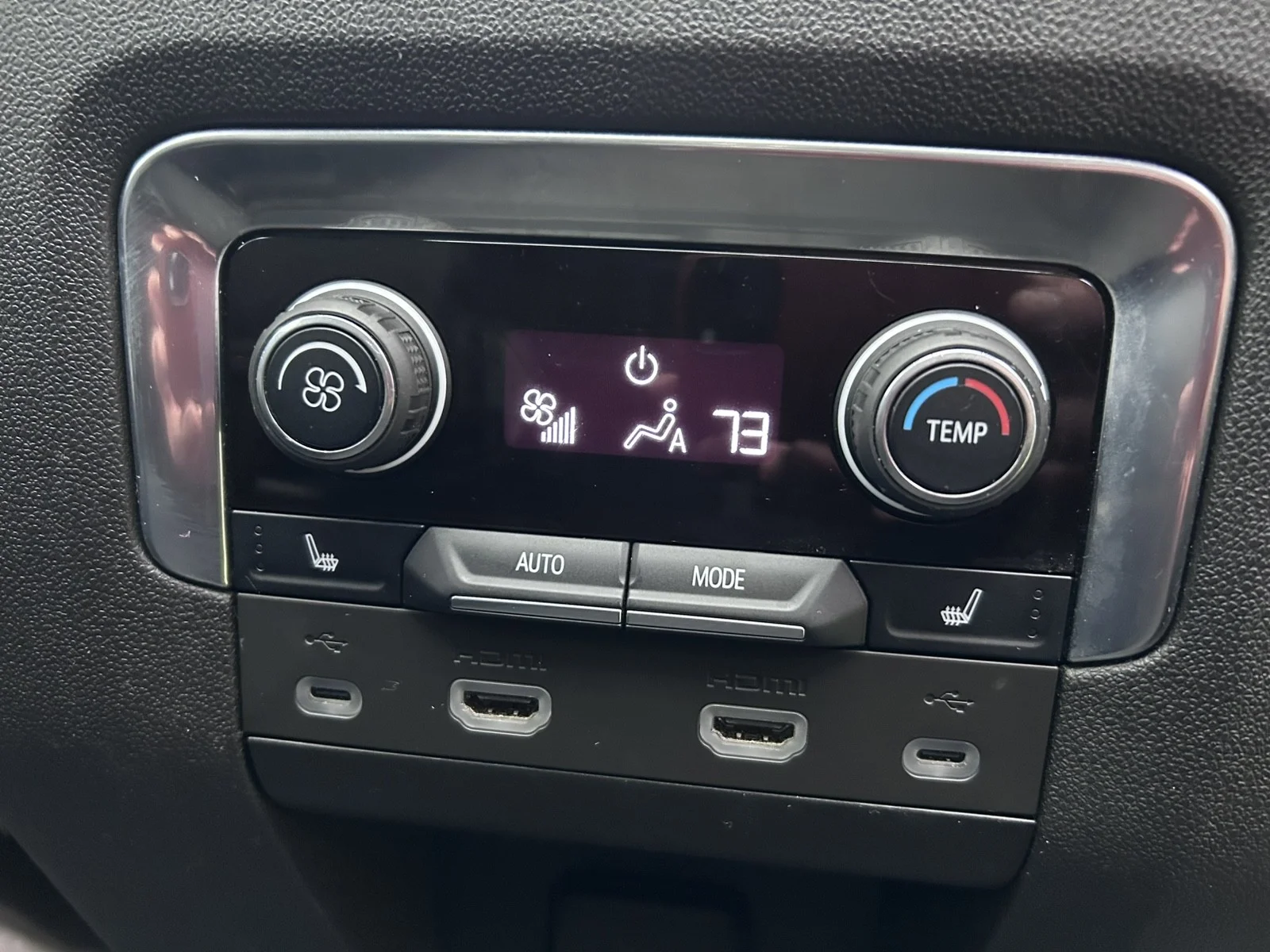 Used 2021 GRAY Chevrolet RST image 10
