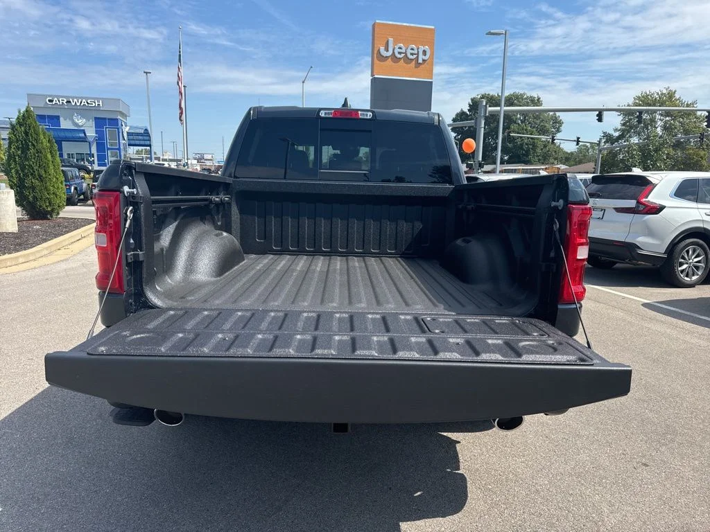 2026 RAM 1500 Laramie - Photo 6
