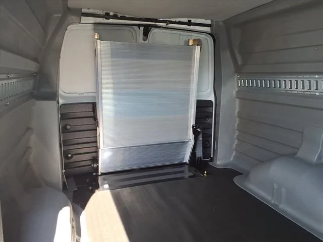 New 2025 Summit White GMC Work Van image 38